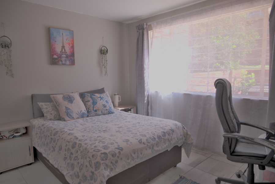 2 Bedroom Property for Sale in Northcliff Gauteng