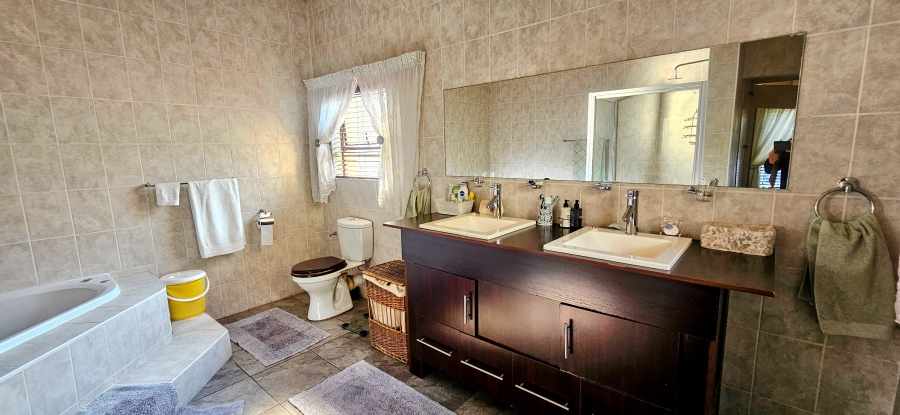 3 Bedroom Property for Sale in Arcon Park Gauteng