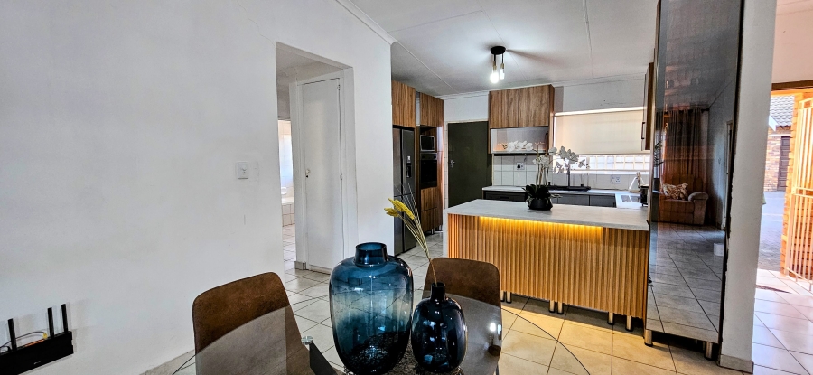 2 Bedroom Property for Sale in Waldrift Gauteng