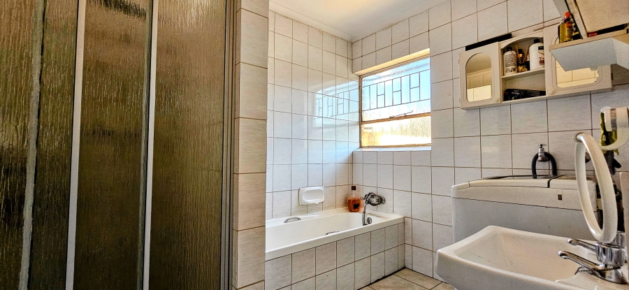 2 Bedroom Property for Sale in Waldrift Gauteng