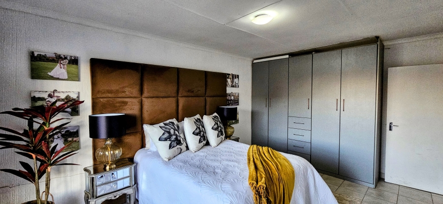 2 Bedroom Property for Sale in Waldrift Gauteng