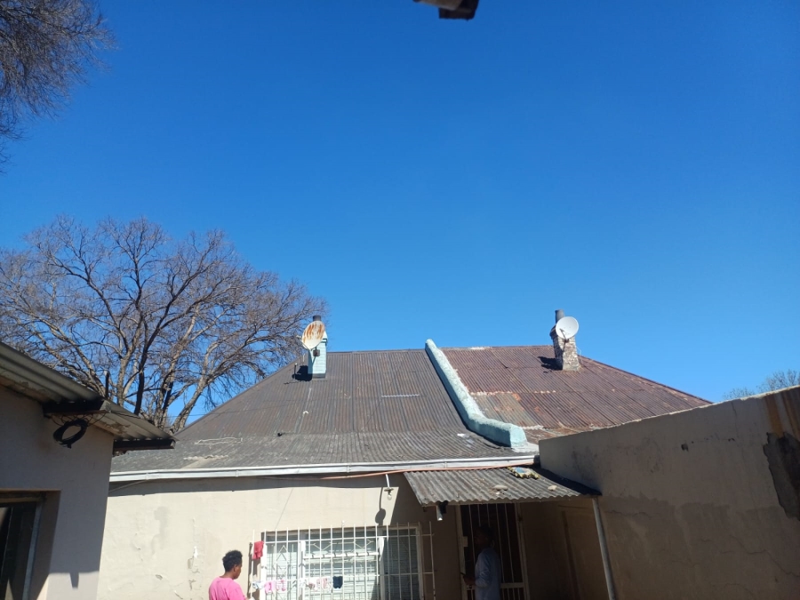 2 Bedroom Property for Sale in Roodepoort North Gauteng