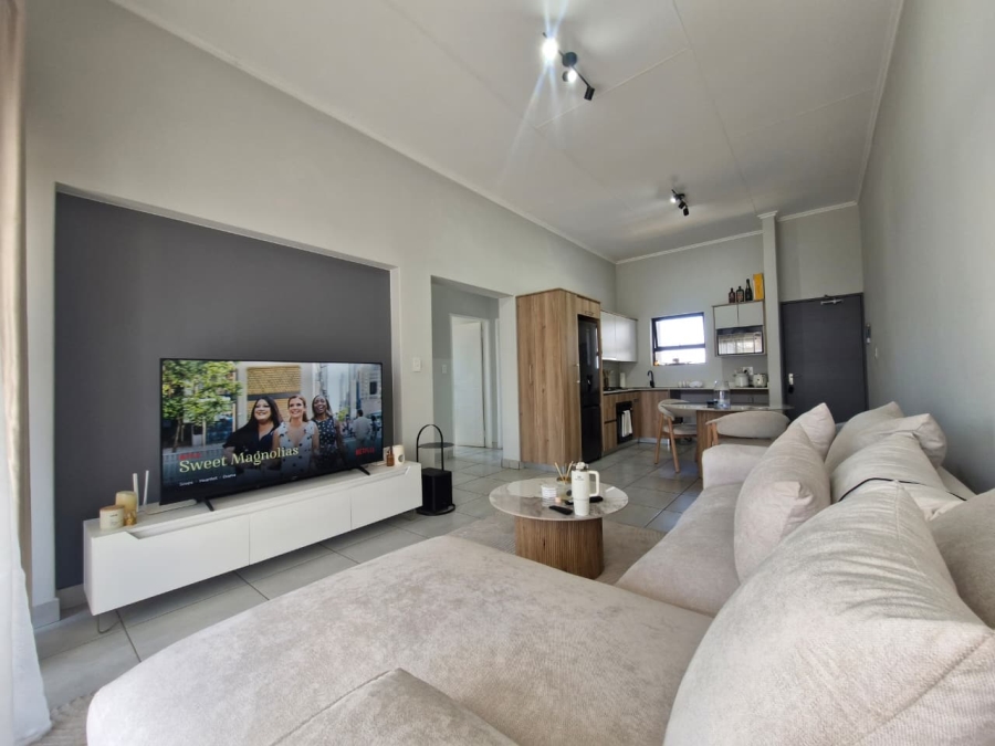 To Let 2 Bedroom Property for Rent in Pinehaven Gauteng