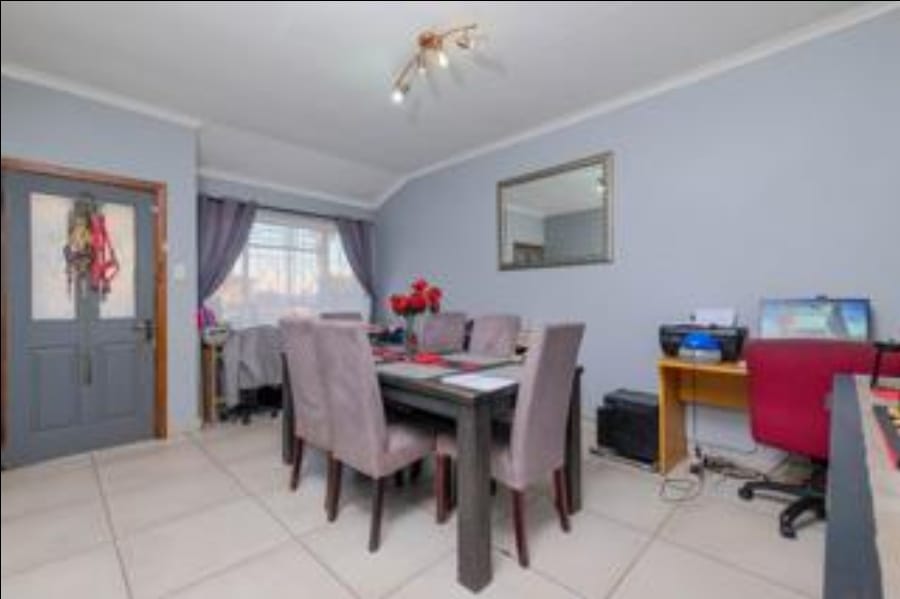 3 Bedroom Property for Sale in Lindhaven Gauteng