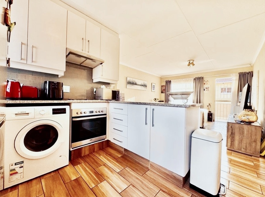 2 Bedroom Property for Sale in Meyersdal Gauteng