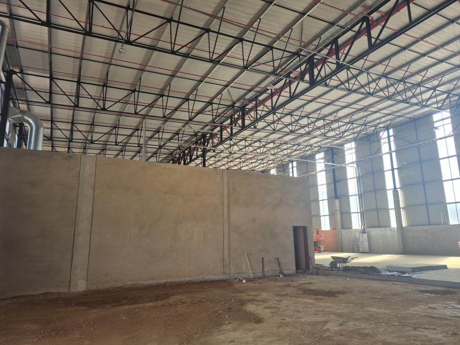 To Let Commercial Property for Rent in Gosforth Park Gauteng