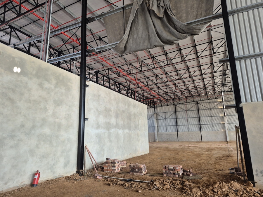 To Let Commercial Property for Rent in Gosforth Park Gauteng