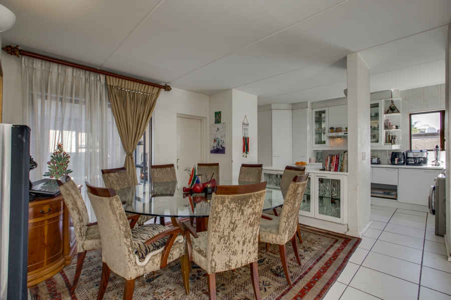 4 Bedroom Property for Sale in Beverley Gauteng