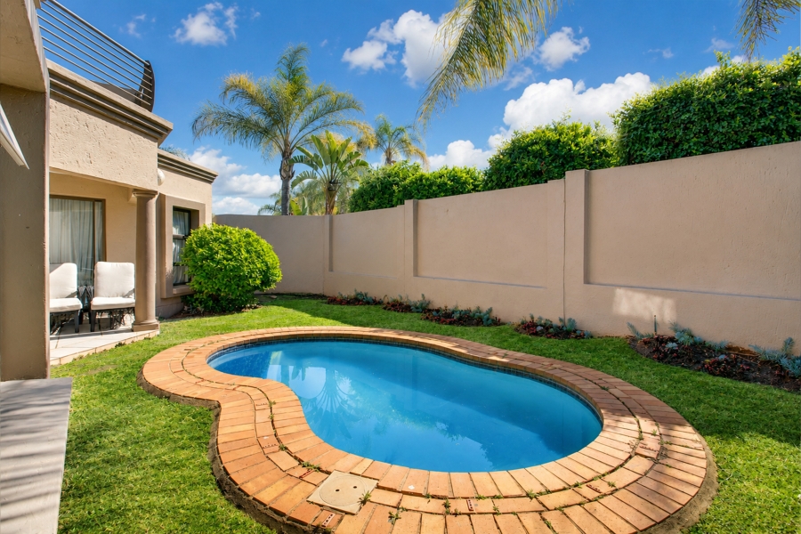 4 Bedroom Property for Sale in Beverley Gauteng