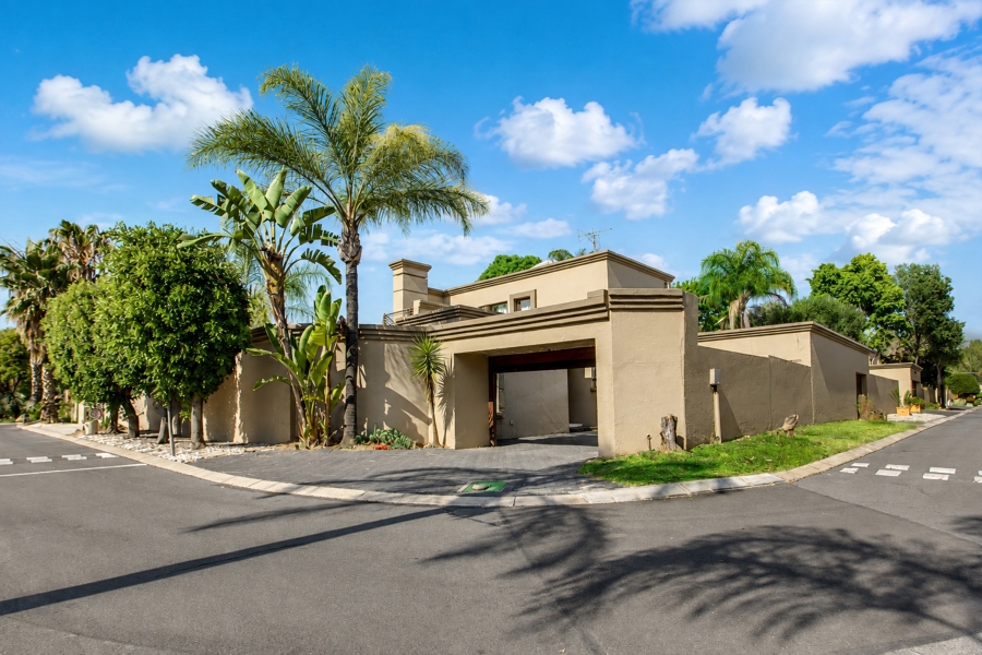 4 Bedroom Property for Sale in Beverley Gauteng