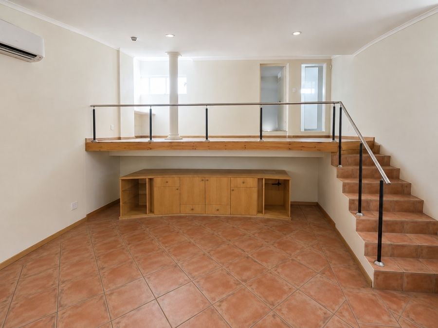 To Let 2 Bedroom Property for Rent in Bryanston Gauteng