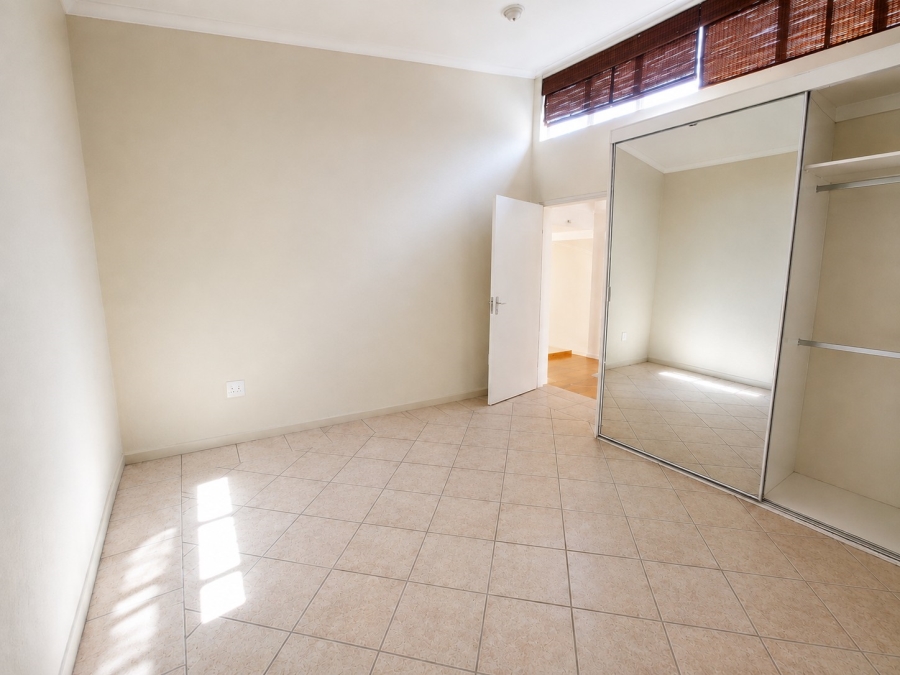 To Let 2 Bedroom Property for Rent in Bryanston Gauteng