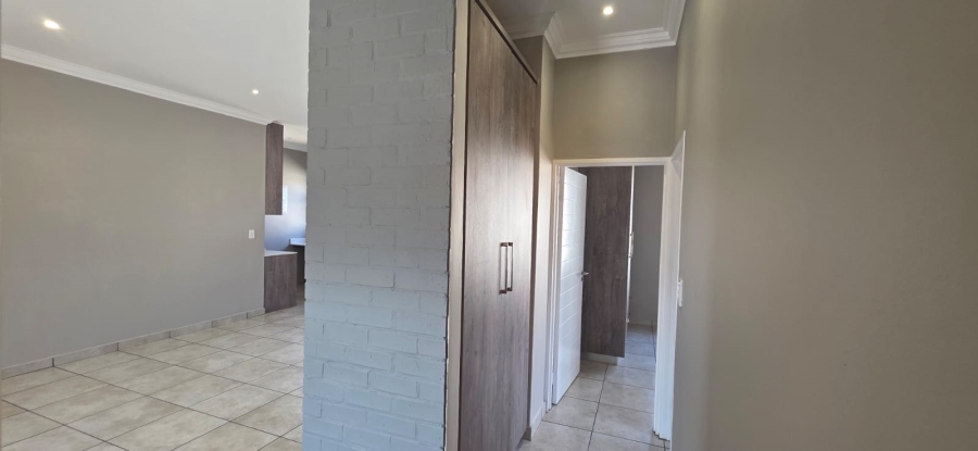 3 Bedroom Property for Sale in Six Fountains Estate Gauteng