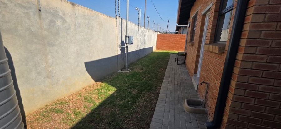 3 Bedroom Property for Sale in Six Fountains Estate Gauteng
