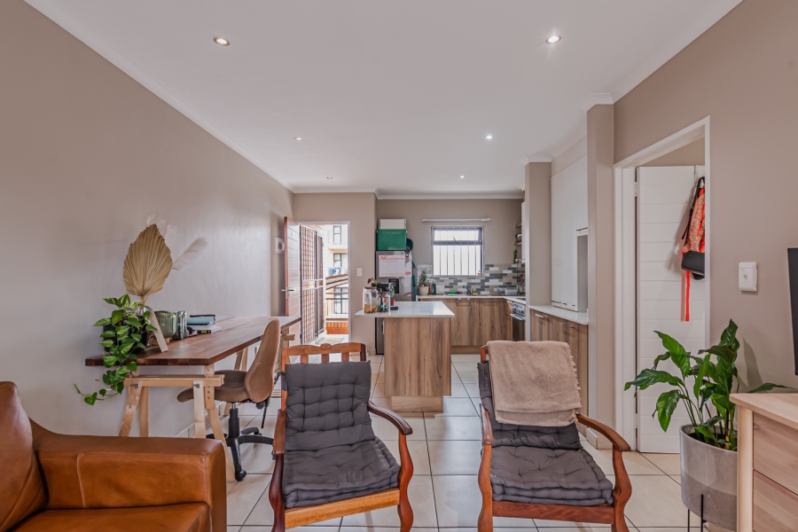 1 Bedroom Property for Sale in Die Hoewes Gauteng
