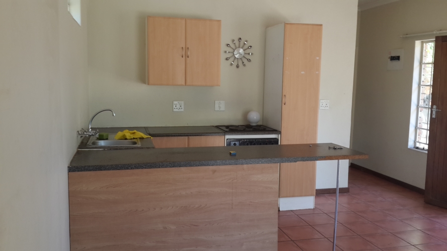 To Let 1 Bedroom Property for Rent in Moregloed Gauteng