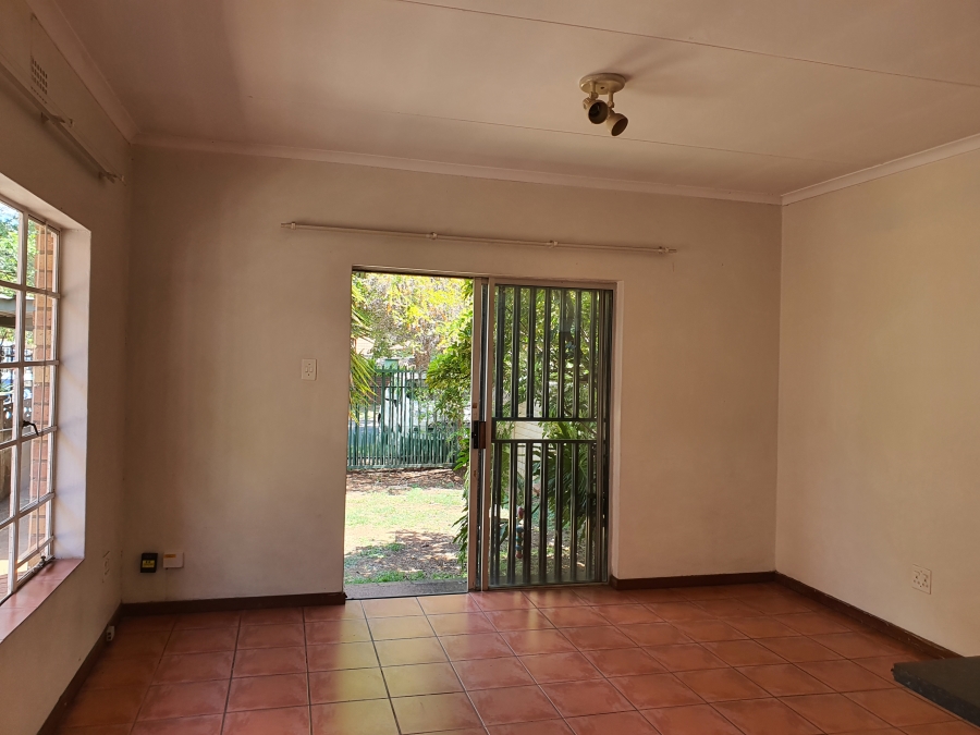 To Let 1 Bedroom Property for Rent in Moregloed Gauteng