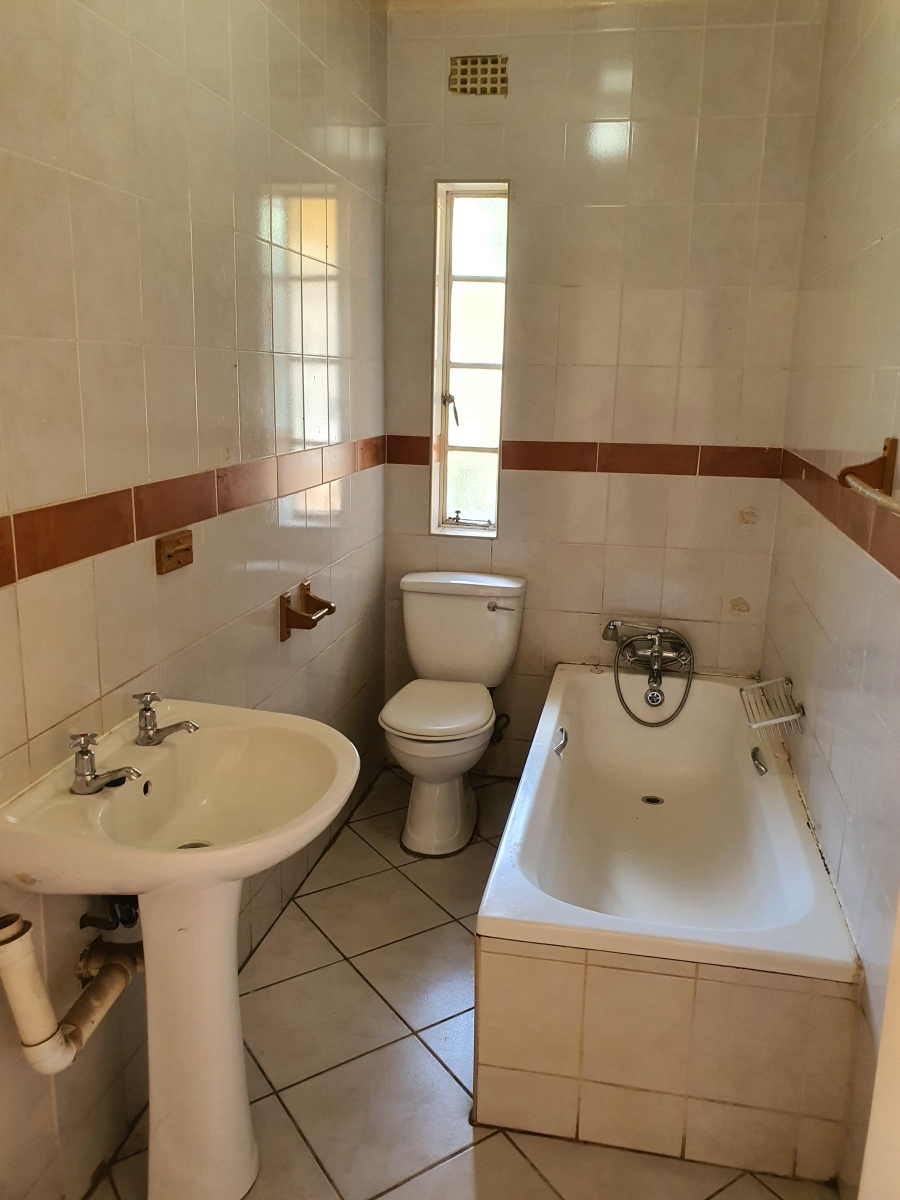 To Let 1 Bedroom Property for Rent in Moregloed Gauteng