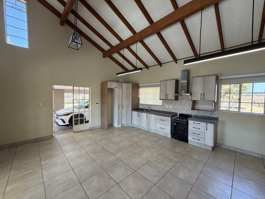 To Let 2 Bedroom Property for Rent in Erasmia Gauteng