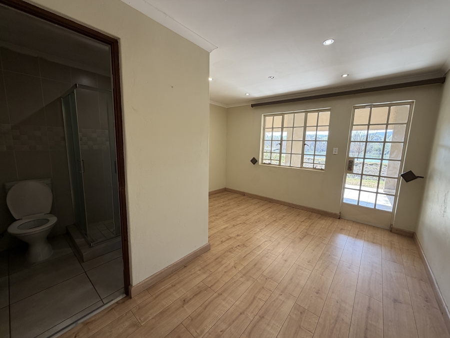 To Let 2 Bedroom Property for Rent in Erasmia Gauteng