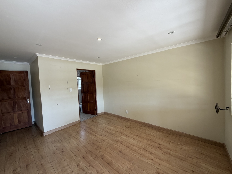To Let 2 Bedroom Property for Rent in Erasmia Gauteng