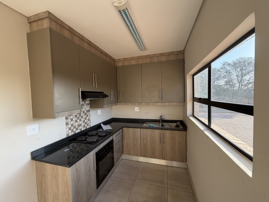 To Let 2 Bedroom Property for Rent in Raslouw Gauteng