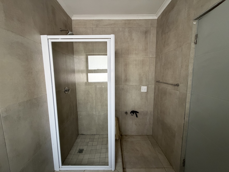 To Let 2 Bedroom Property for Rent in Raslouw Gauteng