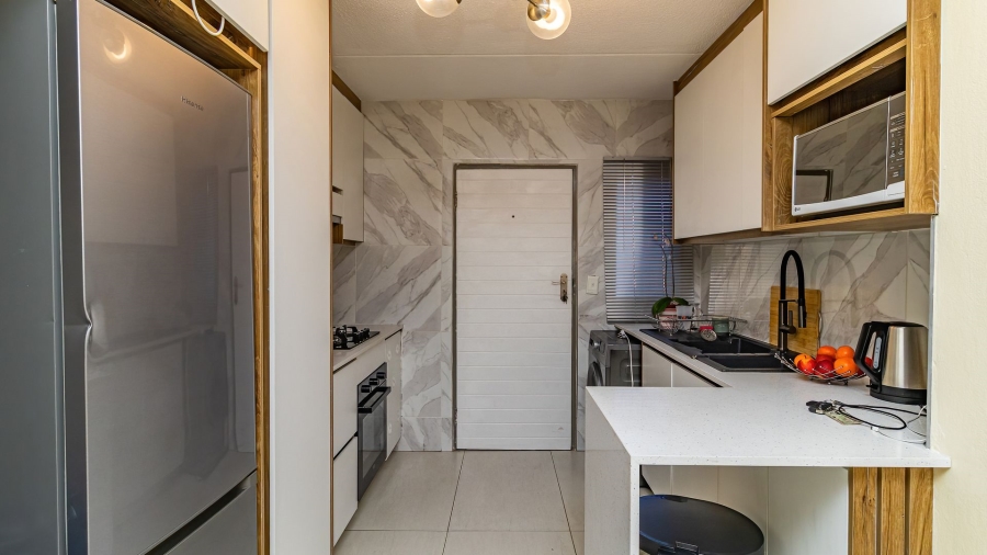 2 Bedroom Property for Sale in Terenure Gauteng