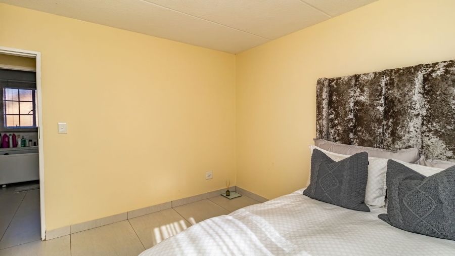 2 Bedroom Property for Sale in Terenure Gauteng