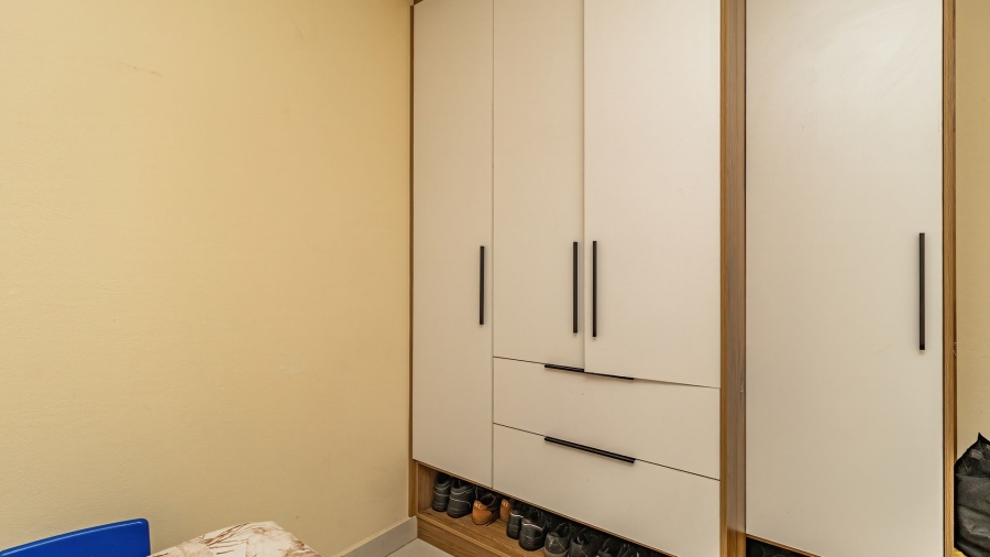 2 Bedroom Property for Sale in Terenure Gauteng
