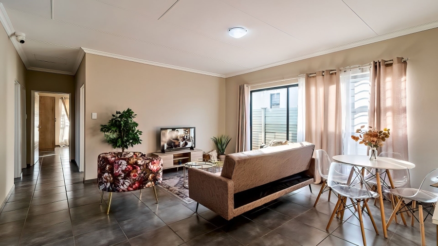 3 Bedroom Property for Sale in Toekomsrus Gauteng