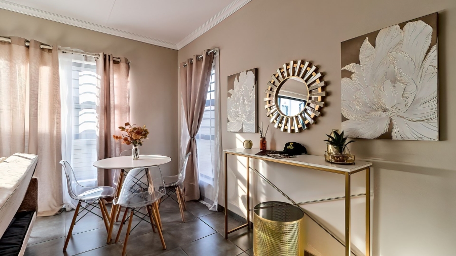 3 Bedroom Property for Sale in Toekomsrus Gauteng
