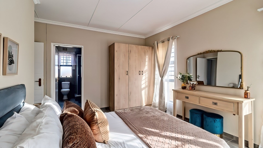 3 Bedroom Property for Sale in Toekomsrus Gauteng