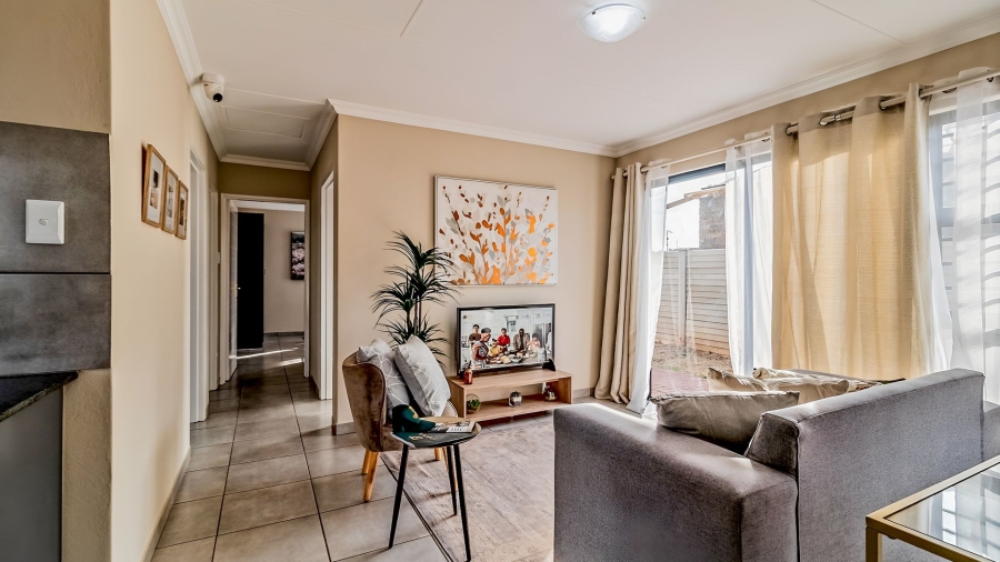 3 Bedroom Property for Sale in Toekomsrus Gauteng
