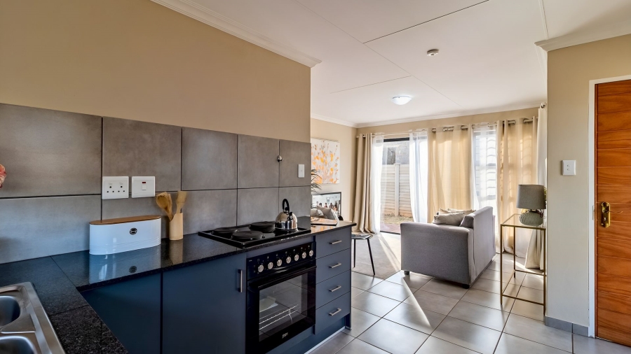3 Bedroom Property for Sale in Toekomsrus Gauteng