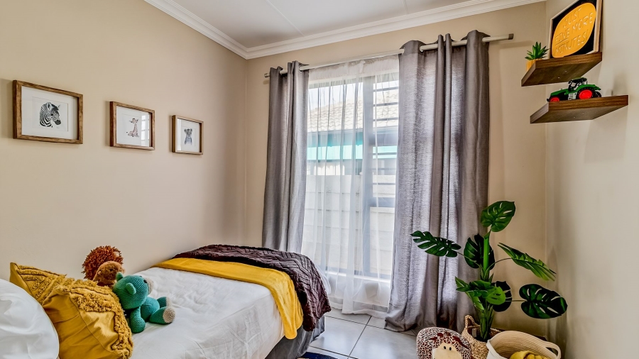 3 Bedroom Property for Sale in Toekomsrus Gauteng