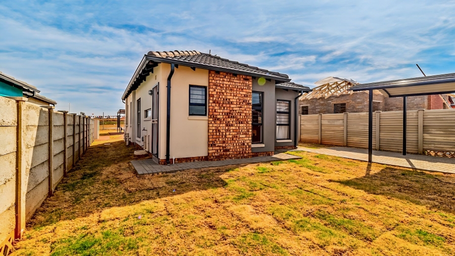3 Bedroom Property for Sale in Toekomsrus Gauteng