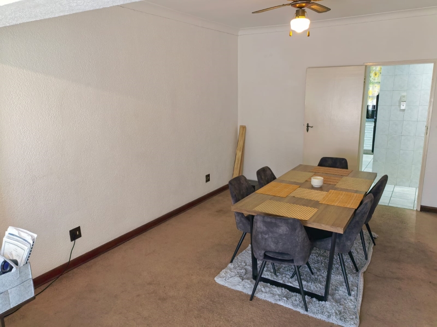 3 Bedroom Property for Sale in Klippoortje Gauteng