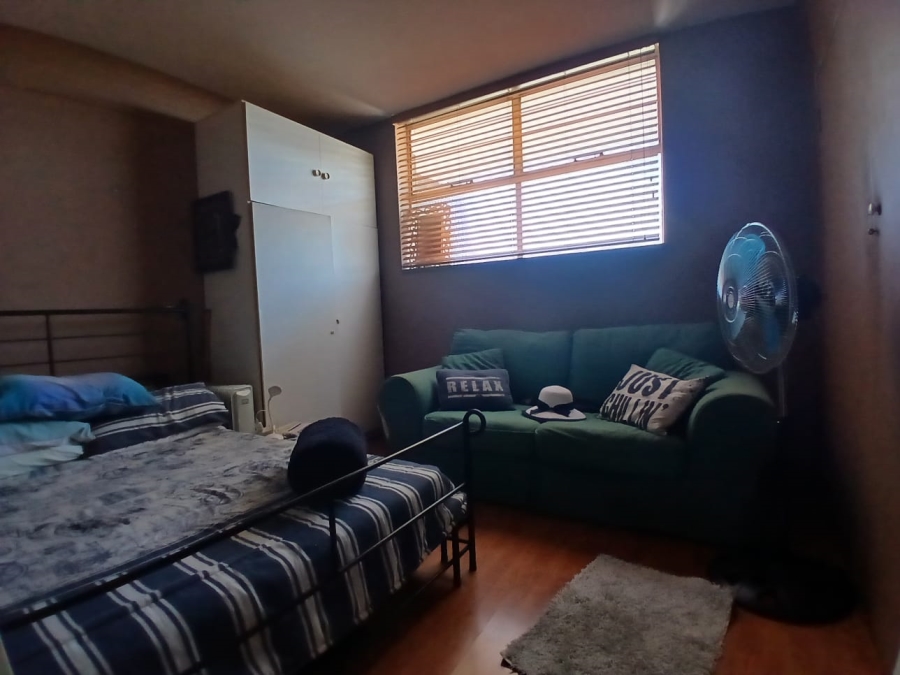 2 Bedroom Property for Sale in Lambton Gauteng