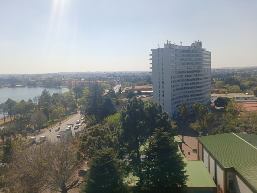 2 Bedroom Property for Sale in Lambton Gauteng