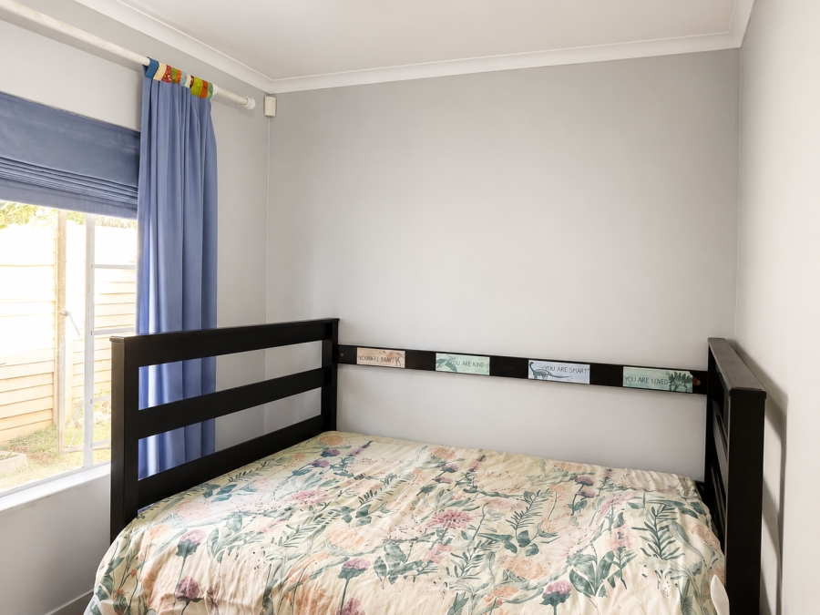 3 Bedroom Property for Sale in Rooihuiskraal North Gauteng