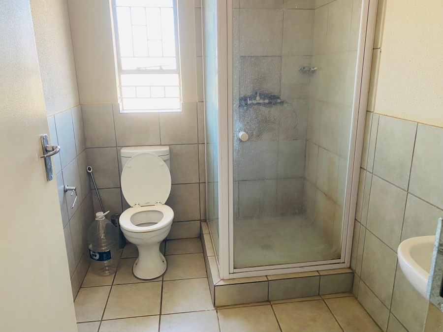 3 Bedroom Property for Sale in Glenway Estate Gauteng