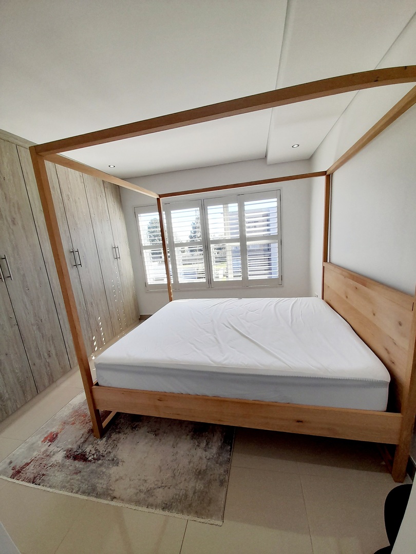 To Let 2 Bedroom Property for Rent in Lombardy Estate Gauteng