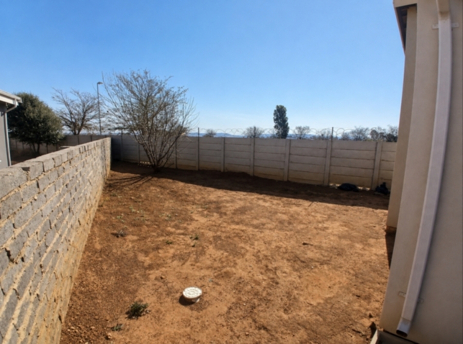 2 Bedroom Property for Sale in Savanna City Gauteng