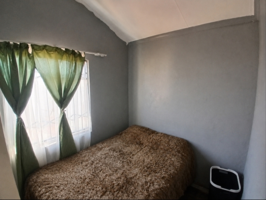 2 Bedroom Property for Sale in Savanna City Gauteng