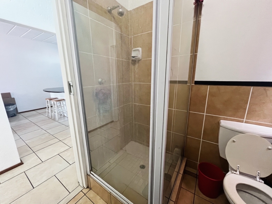 2 Bedroom Property for Sale in Sunninghill Gauteng