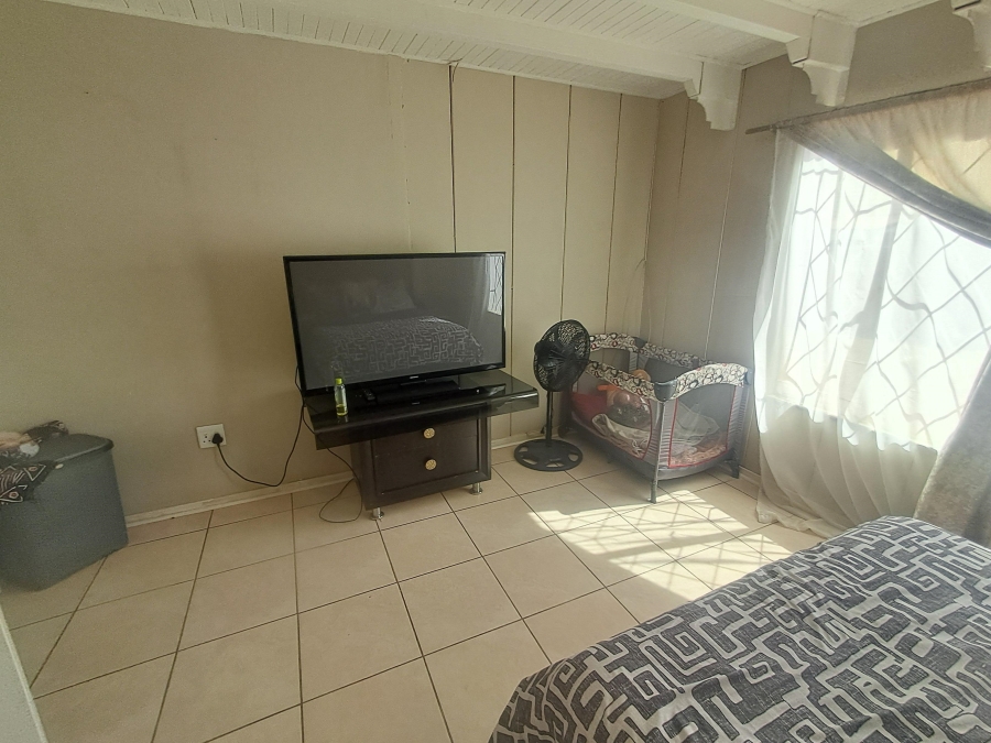 3 Bedroom Property for Sale in Crystal Park Gauteng