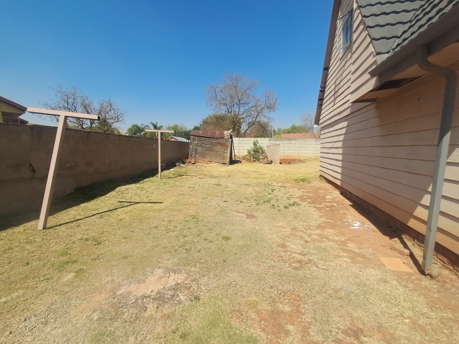 3 Bedroom Property for Sale in Crystal Park Gauteng