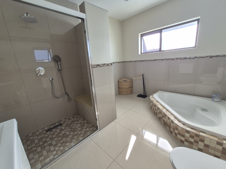 5 Bedroom Property for Sale in Sunnyridge Gauteng