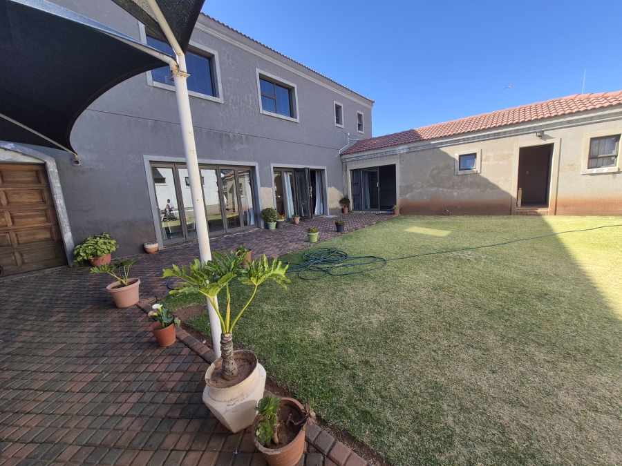 5 Bedroom Property for Sale in Sunnyridge Gauteng